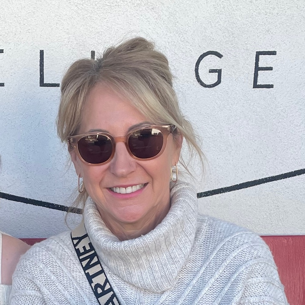 Meet your Posher, Lisa